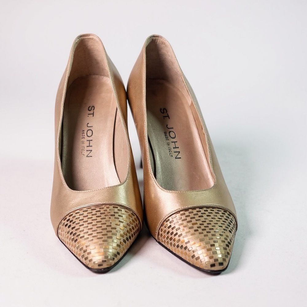 St. John Gold Vintage Satin Sequin Studded Toe Cap Heels Sz 8